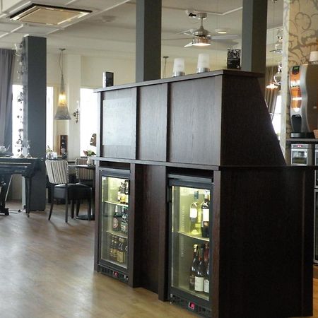 Eemshotel เดลฟ์เซลจ์ ภายนอก รูปภาพ